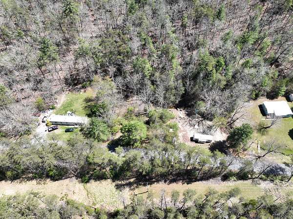 0.75 Acres of Land for Sale in New Castle, Virginia