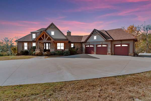 23.6 Acres of Agricultural Land with Home for Sale in Santa Fe, Tennessee