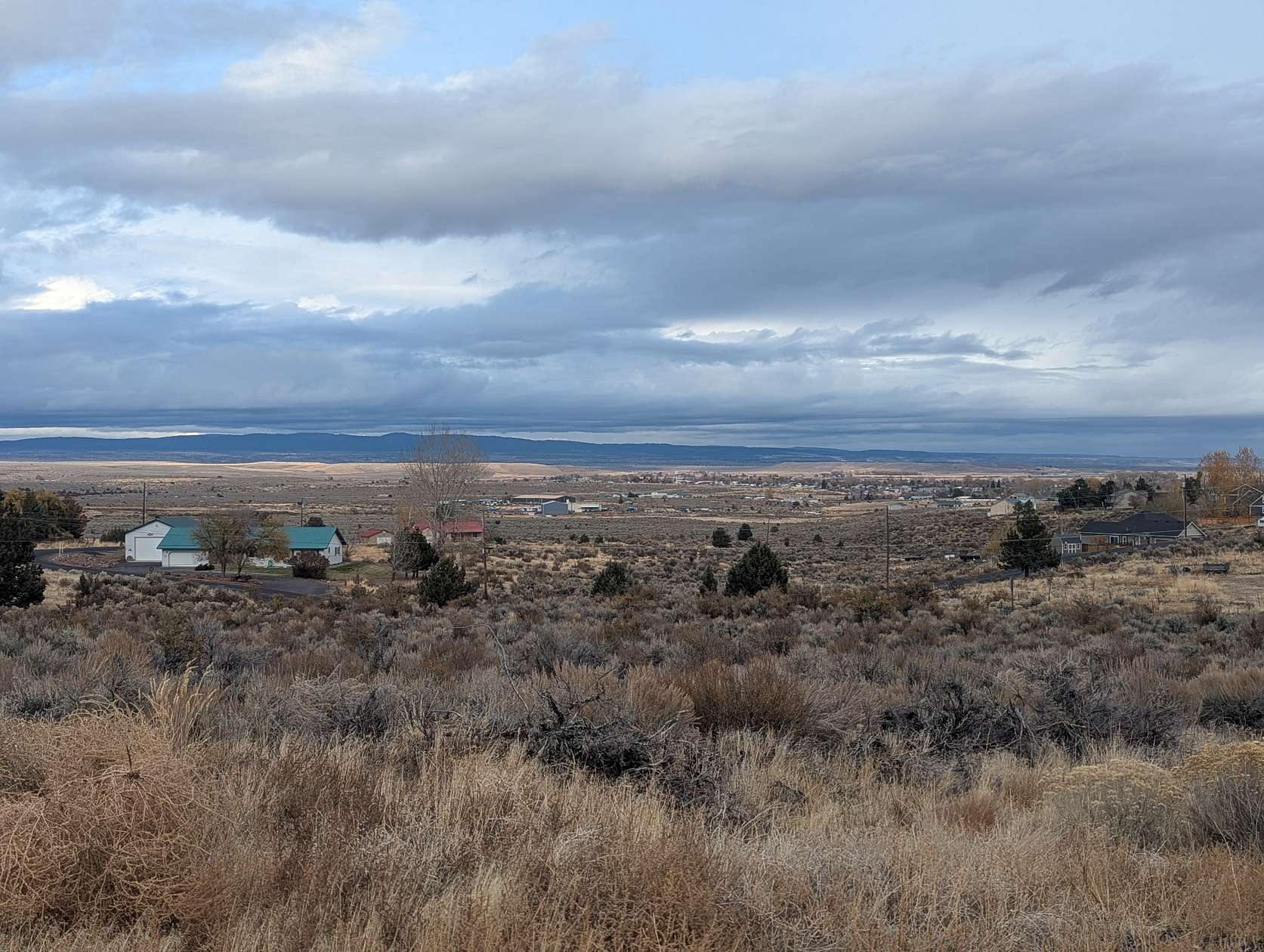 3 Acres of Residential Land for Sale in Hines, Oregon