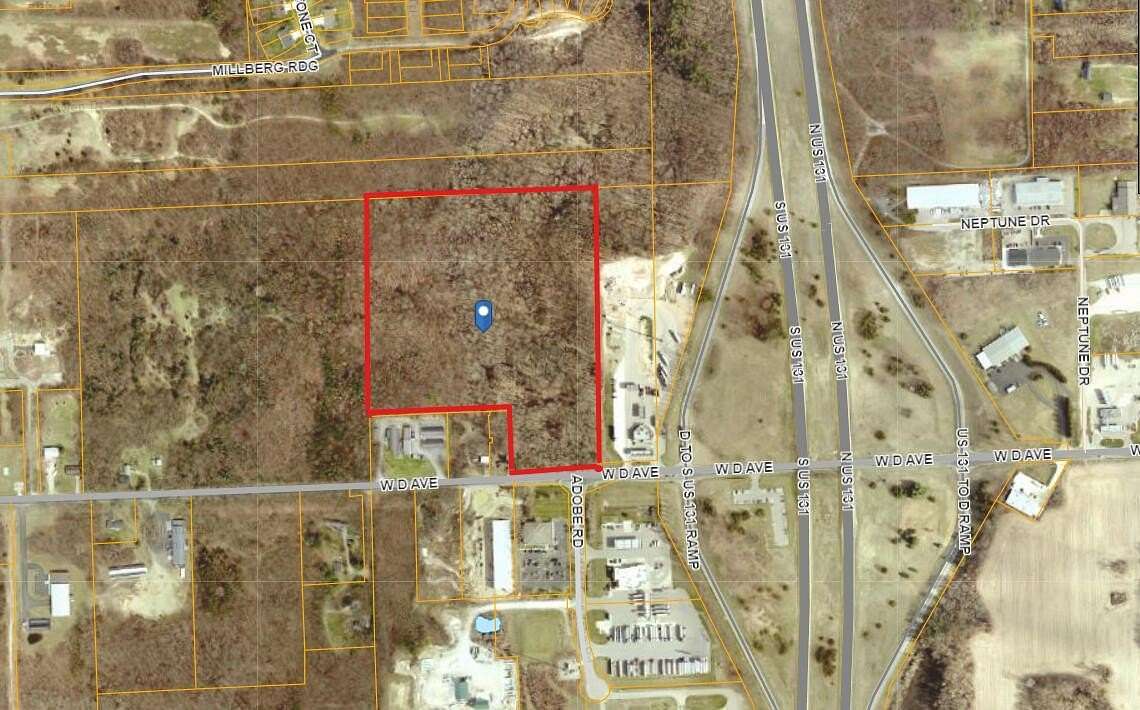 27.6 Acres of Commercial Land for Sale in Kalamazoo, Michigan
