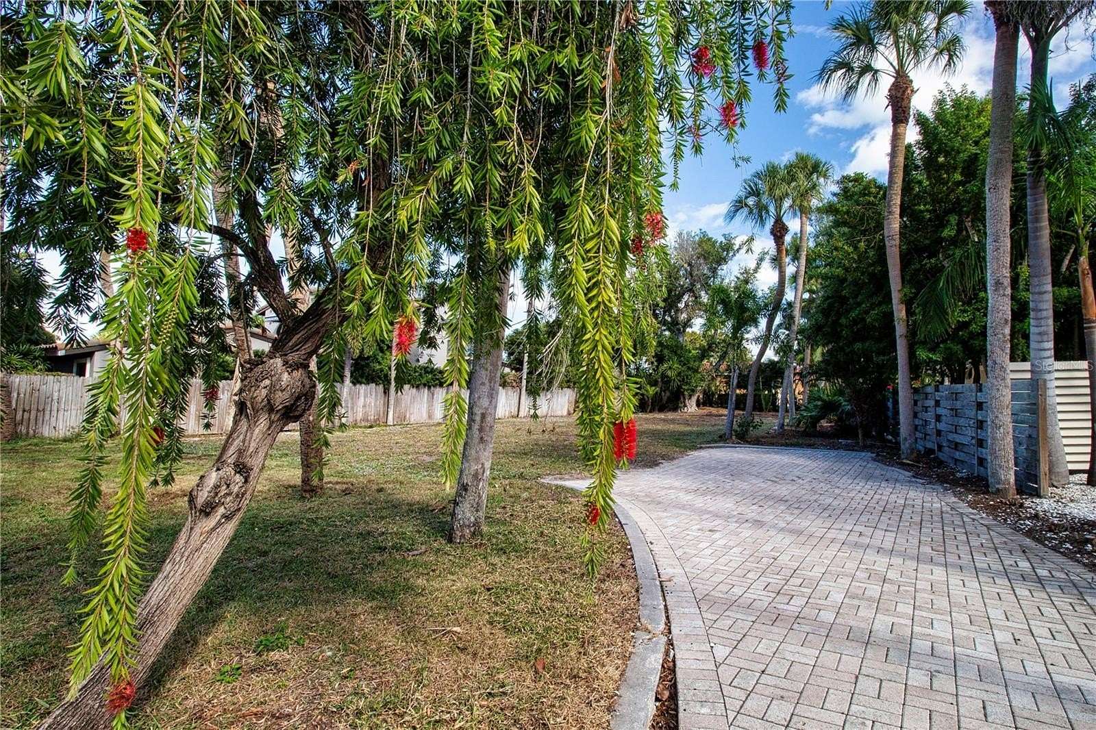 0.23 Acres of Residential Land for Sale in Sarasota, Florida