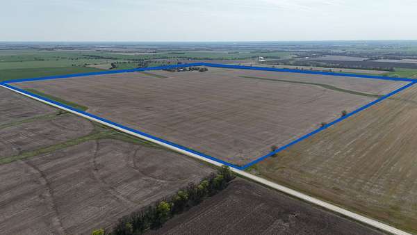 196 Acres of Agricultural Land for Auction in Walton, Kansas