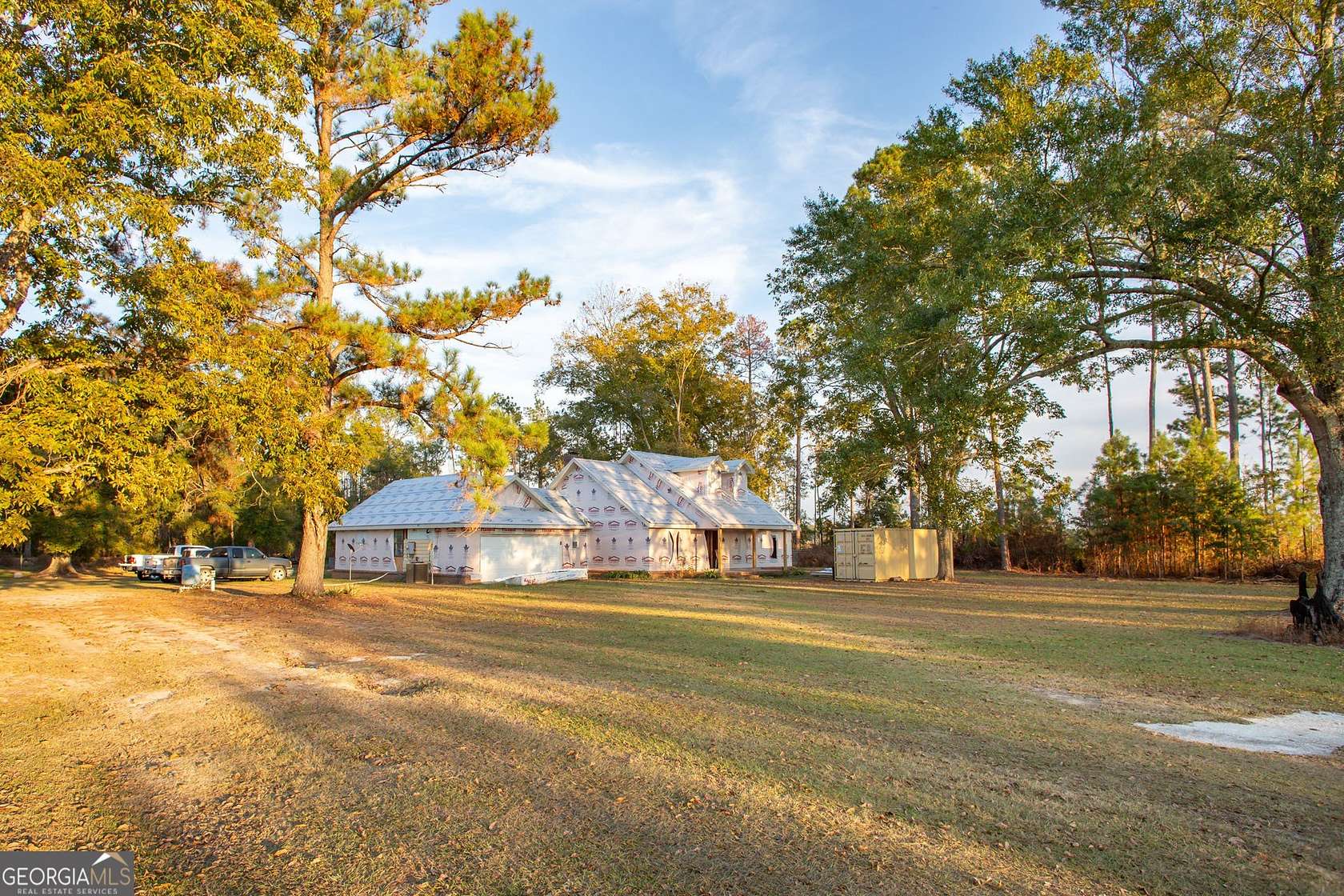 7.67 Acres of Residential Land with Home for Sale in Alma, Georgia
