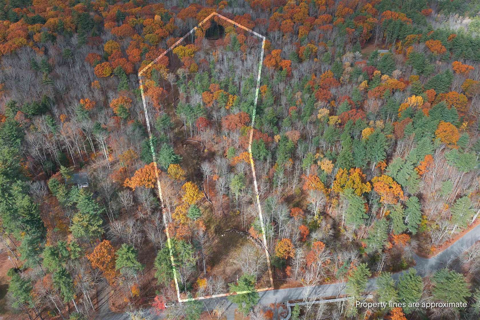 8.15 Acres of Residential Land for Sale in Brentwood, New Hampshire