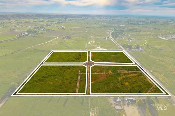 9.77 Acres of Residential Land for Sale in Emmett, Idaho