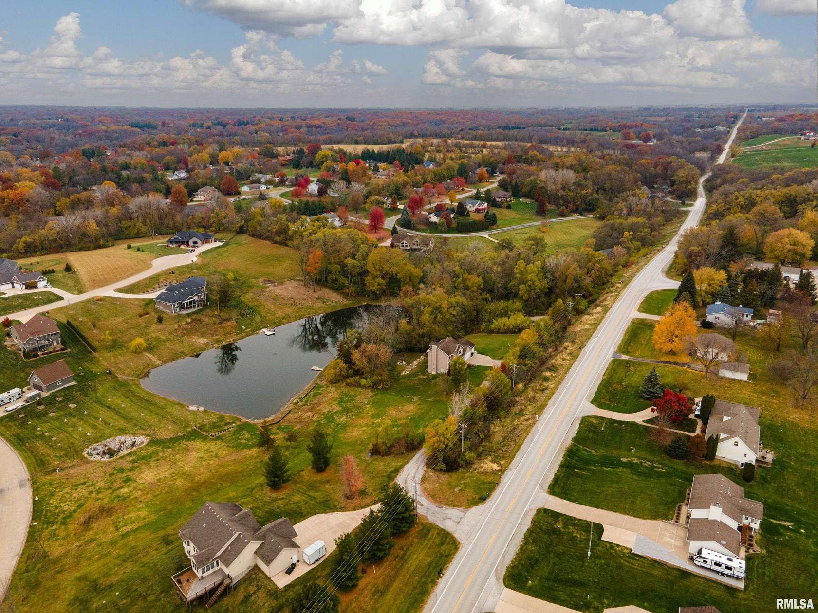 1 Acre of Residential Land for Sale in Blue Grass, Iowa