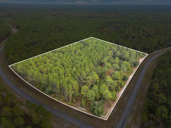 8 Acres of Land for Sale in Tallahassee, Florida