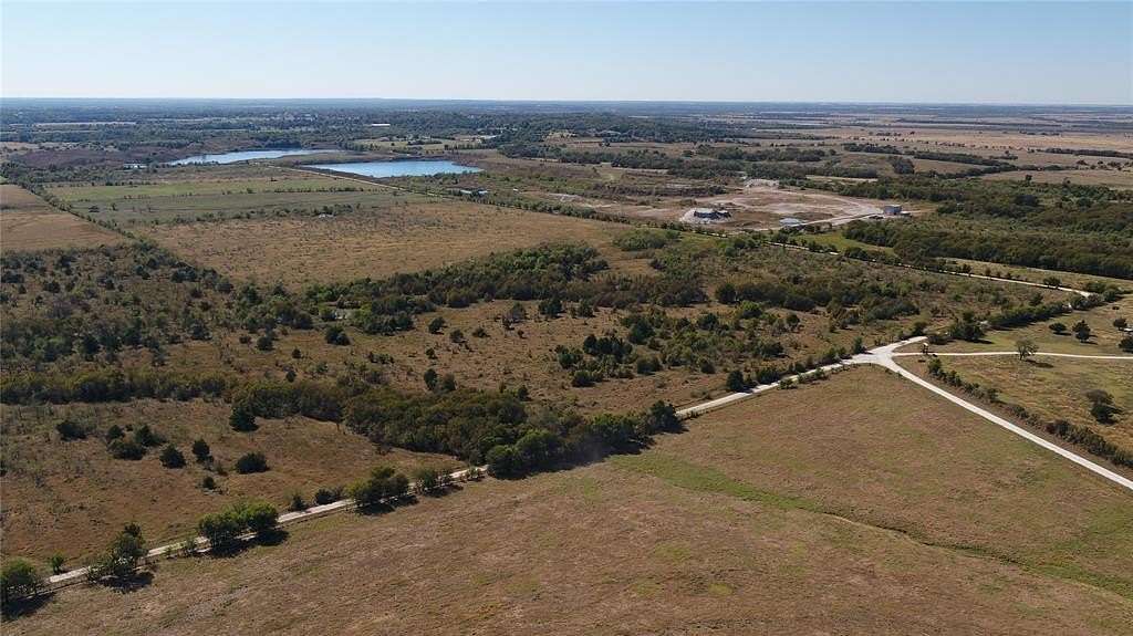 10.5 Acres of Recreational Land for Sale in Tehuacana, Texas