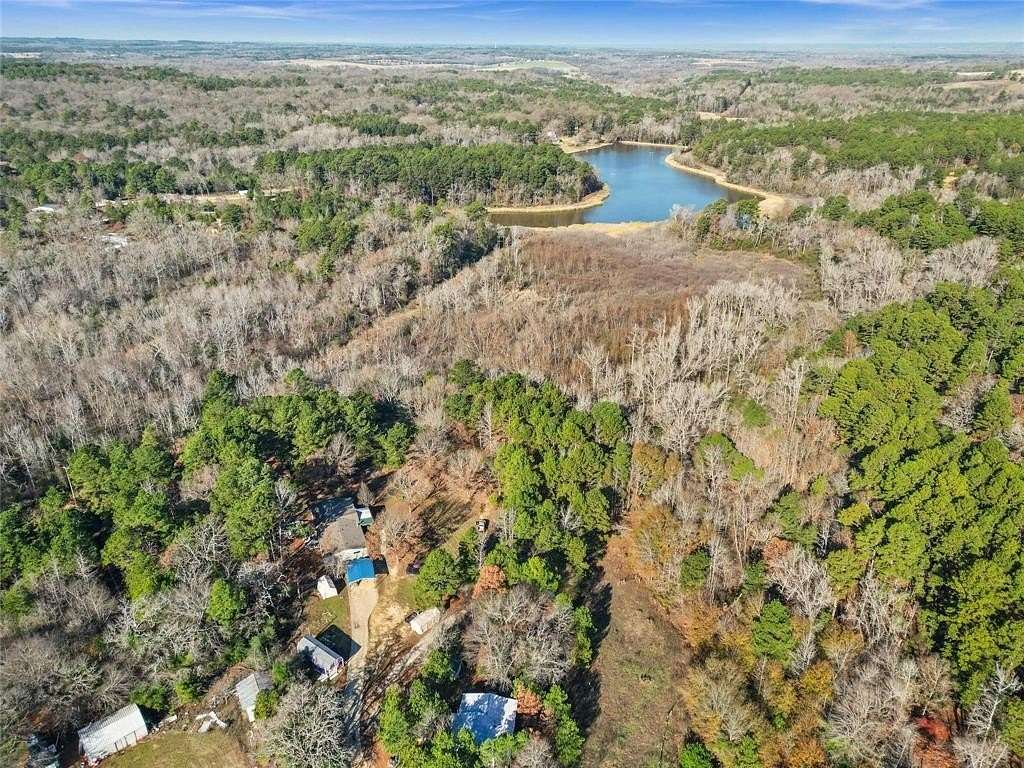 18.6 Acres of Recreational Land & Farm for Sale in Lindale, Texas