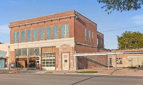 0.27 Acres of Commercial Land for Sale in Hillsboro, Texas