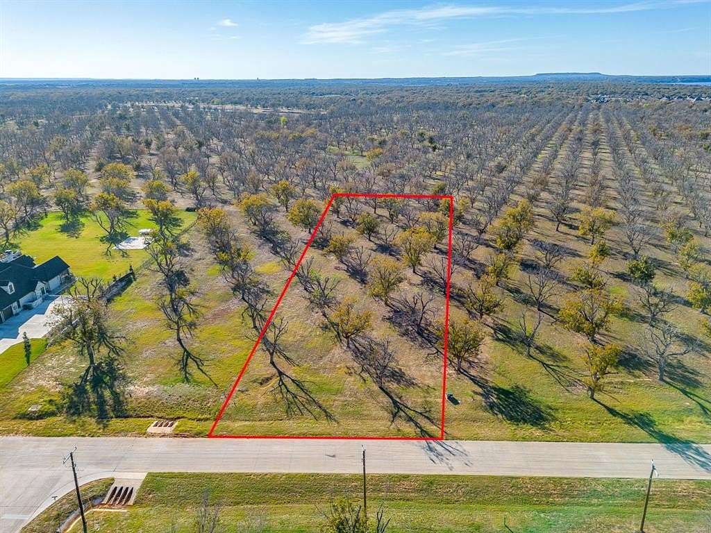 1.1 Acres of Residential Land for Sale in Granbury, Texas