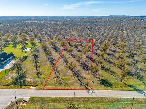 1.1 Acres of Residential Land for Sale in Granbury, Texas