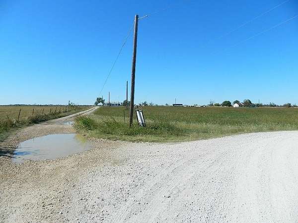 144 Acres of Land for Sale in Valley View, Texas