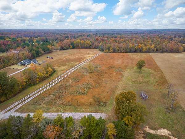 5 Acres of Residential Land for Sale in Rossville, Tennessee