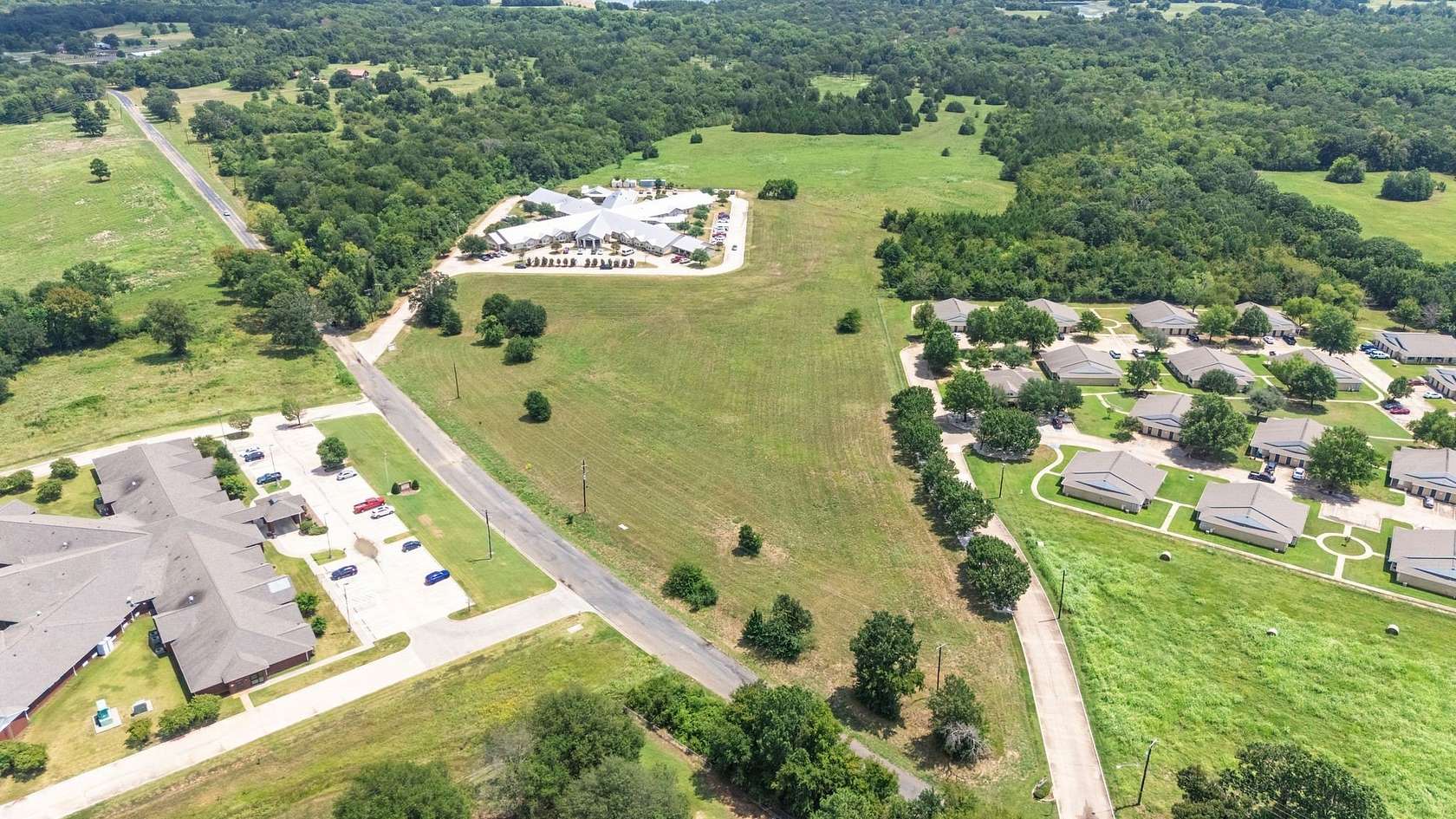 83.8 Acres of Land for Sale in Paris, Texas