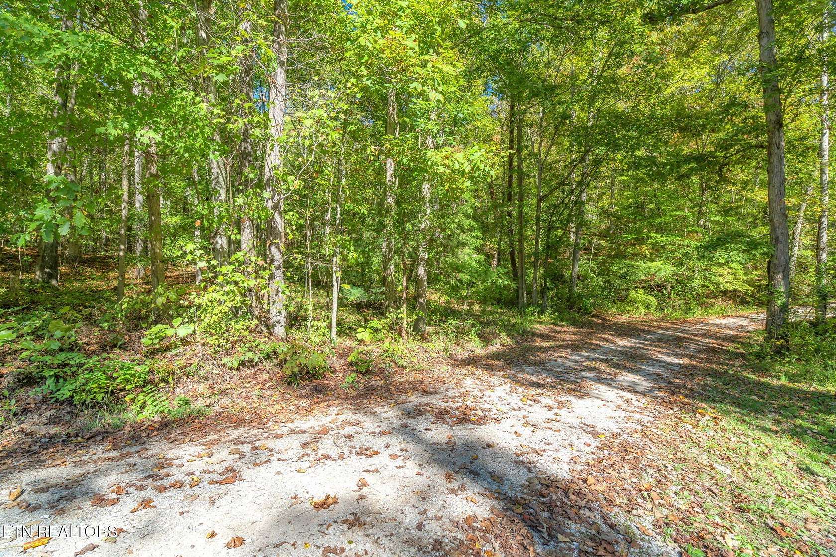 4 Acres of Residential Land for Sale in Harriman, Tennessee