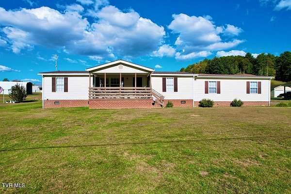 2.35 Acres of Residential Land with Home for Sale in Chilhowie, Virginia