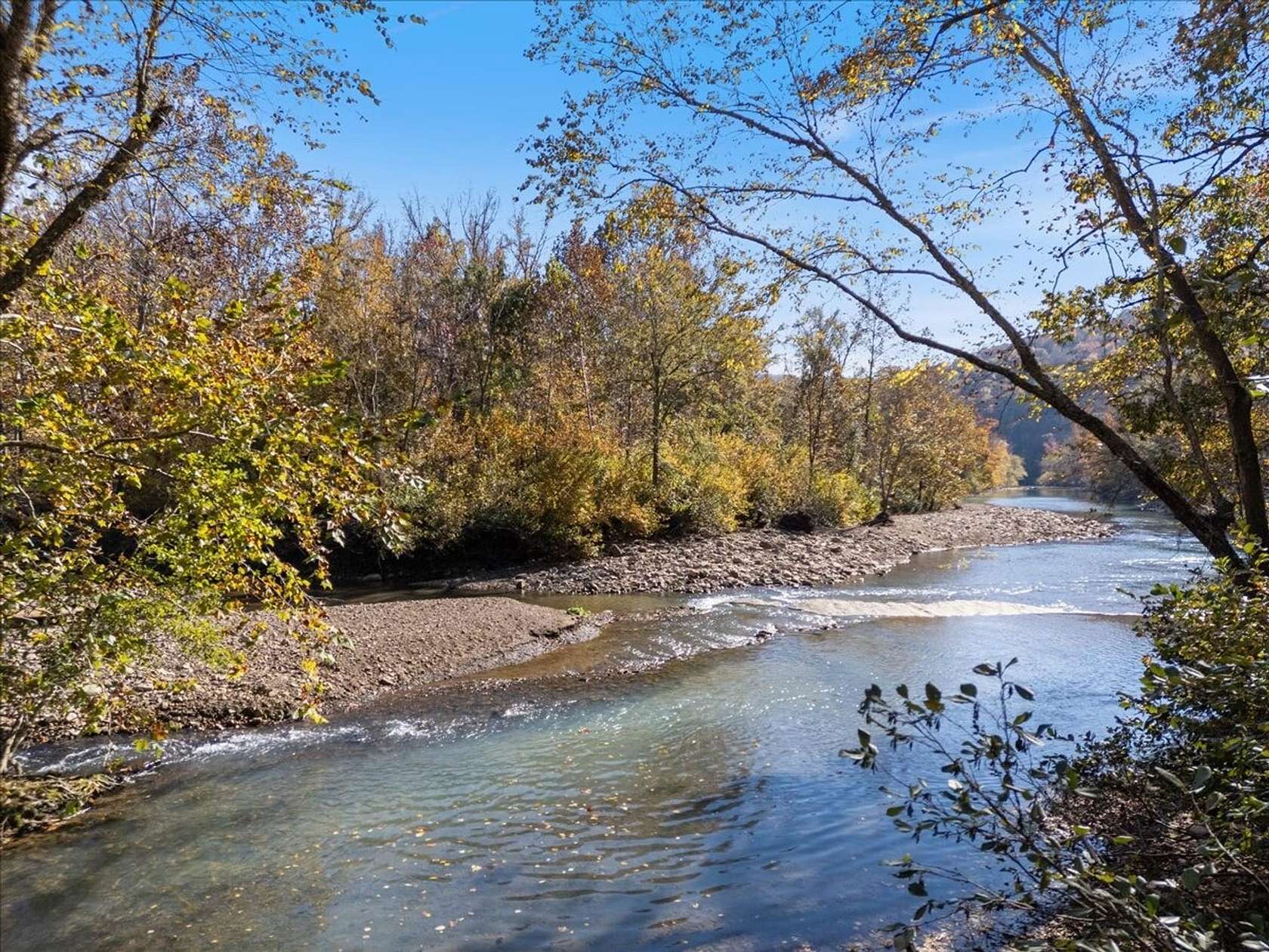 83.2 Acres of Recreational Land with Home for Sale in Pettigrew, Arkansas