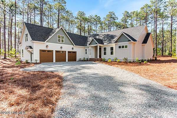 1.6 Acres of Land with Home for Sale in Southern Pines, North Carolina