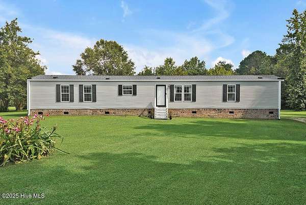 2.34 Acres of Residential Land with Home for Sale in Winnabow, North Carolina