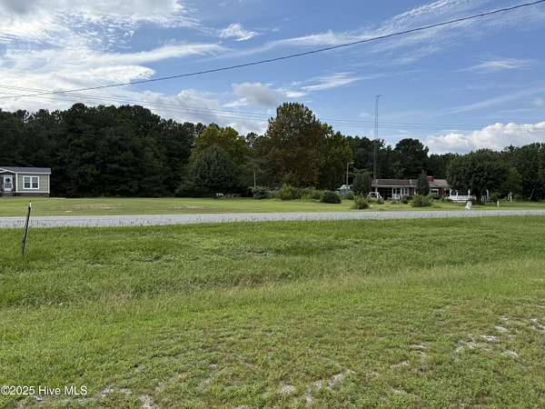 18.9 Acres of Land for Sale in Elizabethtown, North Carolina