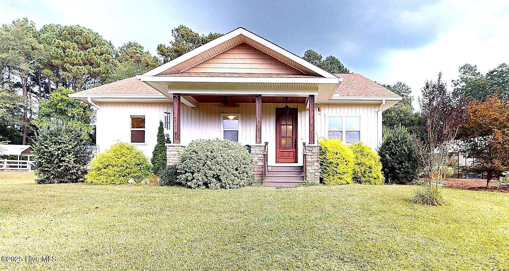 2 Acres of Residential Land with Home for Sale in West End, North Carolina