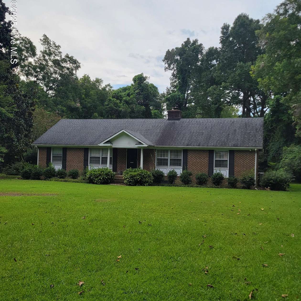 7 Acres of Residential Land with Home for Sale in Atkinson, North Carolina