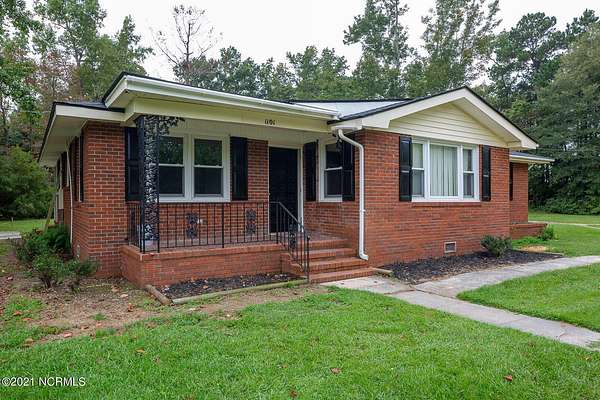 1.84 Acres of Residential Land with Home for Sale in Roseboro, North Carolina