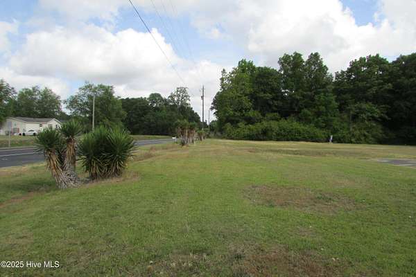 1.1 Acres of Commercial Land for Sale in Clinton, North Carolina