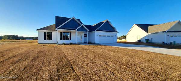 2.8 Acres of Residential Land with Home for Sale in Maysville, North Carolina