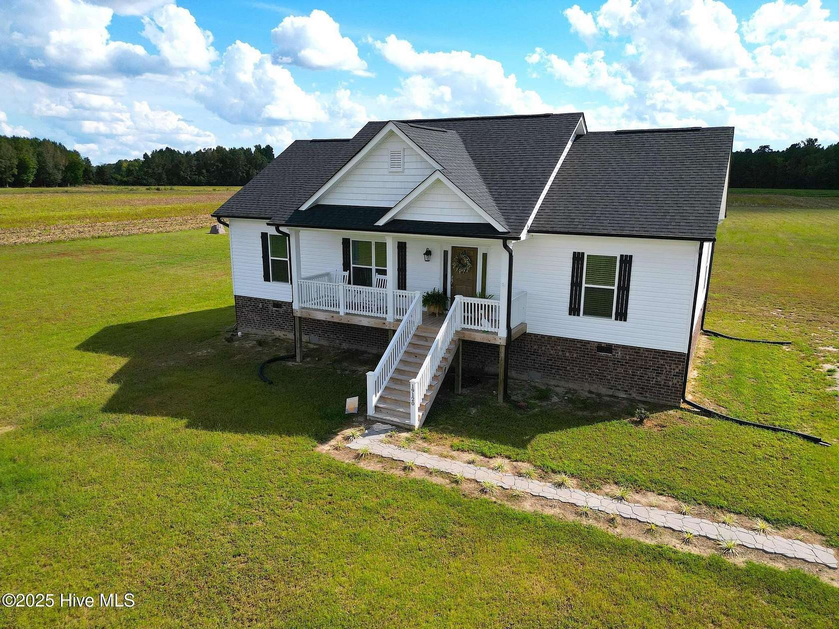 5 Acres of Residential Land with Home for Sale in Kelly, North Carolina