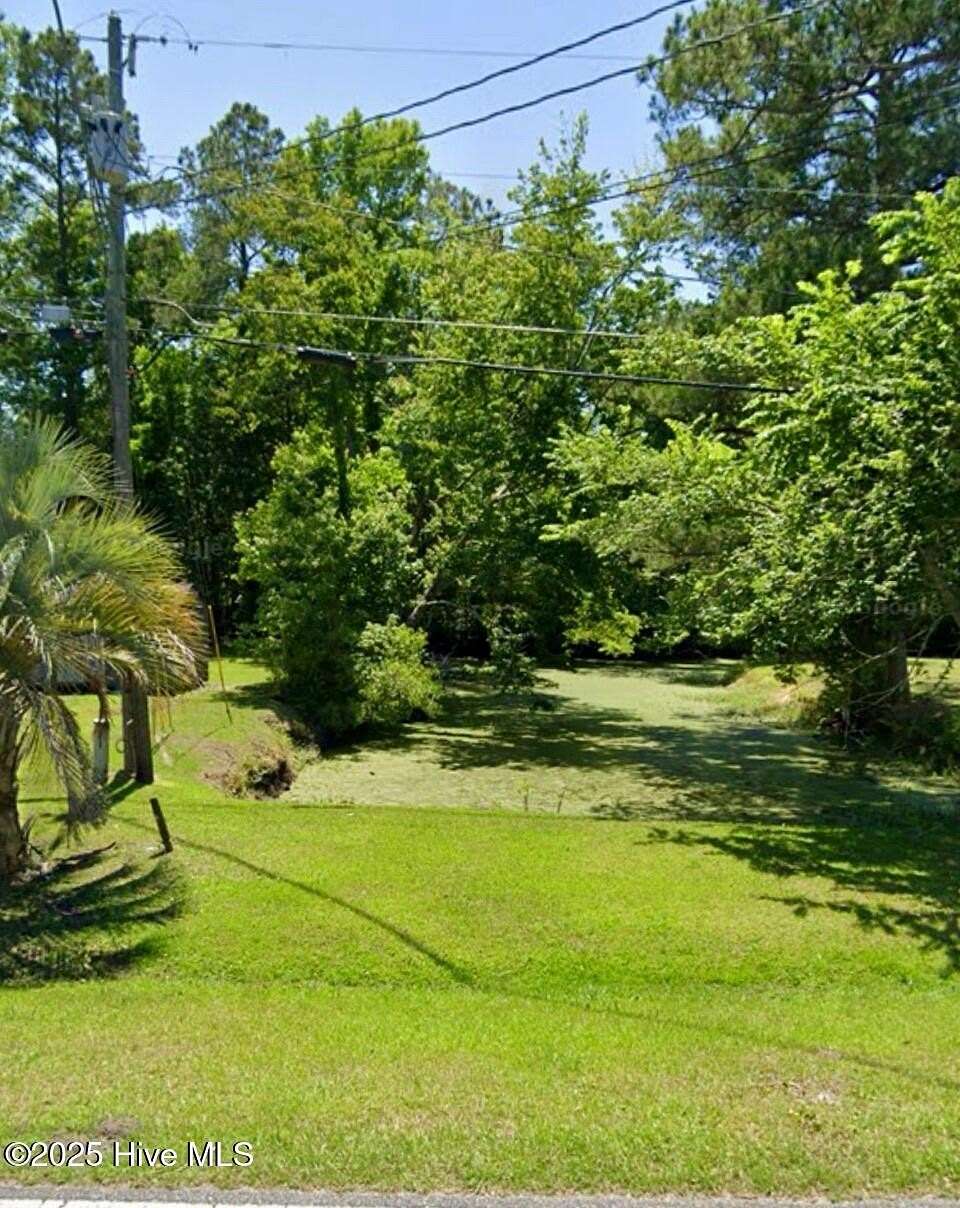 0.43 Acres of Residential Land for Sale in Lake Waccamaw, North Carolina