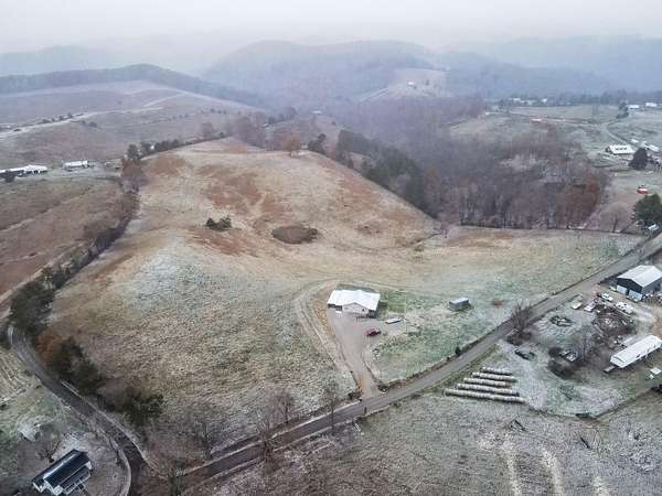 19 Acres of Land with Home for Sale in East Bernstadt, Kentucky