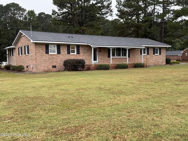 2.3 Acres of Residential Land with Home for Sale in Smithfield, North Carolina