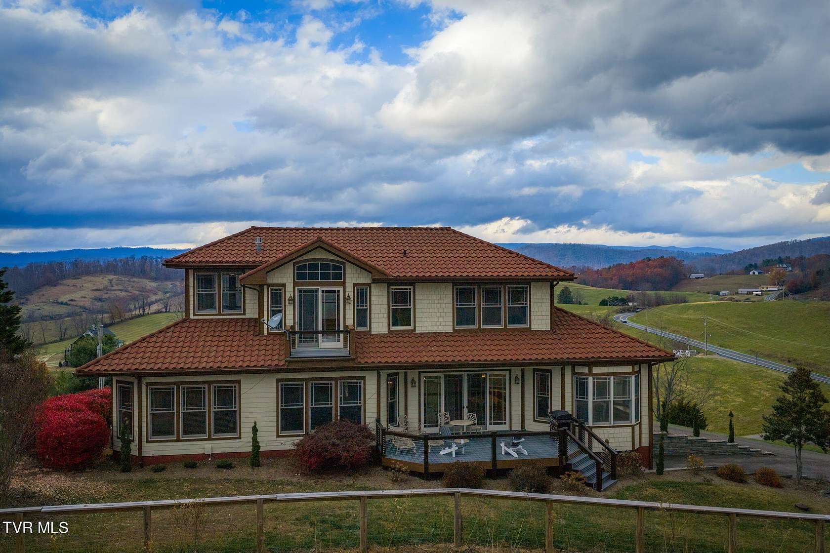 1.82 Acres of Residential Land with Home for Sale in Butler, Tennessee