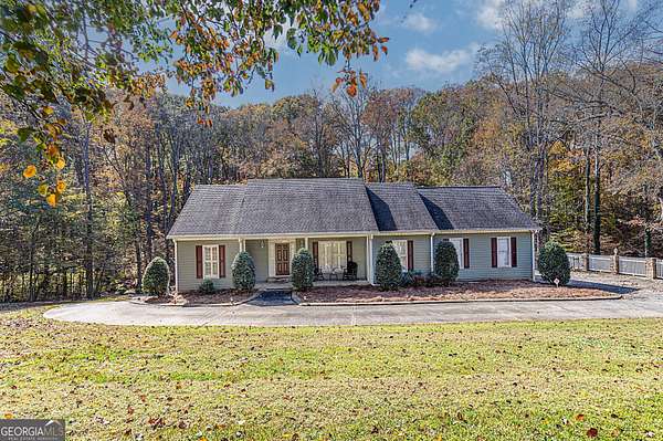 1.64 Acres of Residential Land with Home for Sale in Kennesaw, Georgia