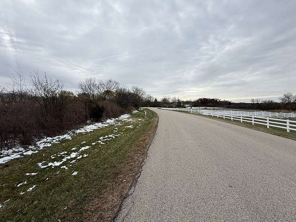 4.59 Acres of Residential Land for Sale in Wauconda, Illinois