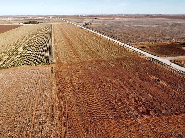 1 Acre of Residential Land for Sale in Ropesville, Texas