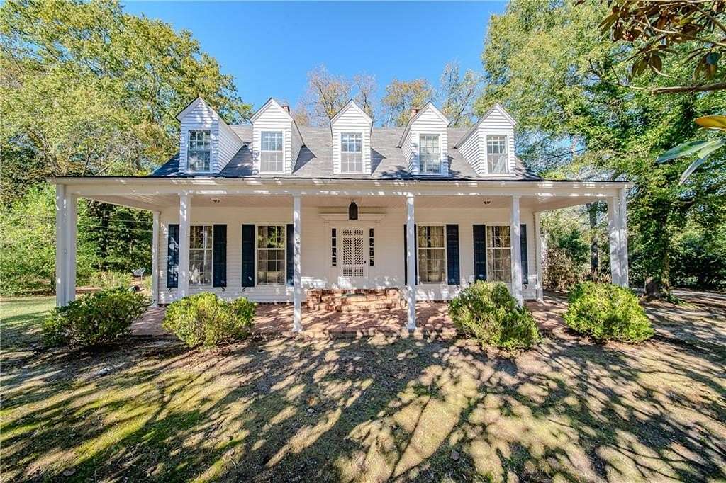 3.79 Acres of Residential Land with Home for Sale in Smiths Station, Alabama