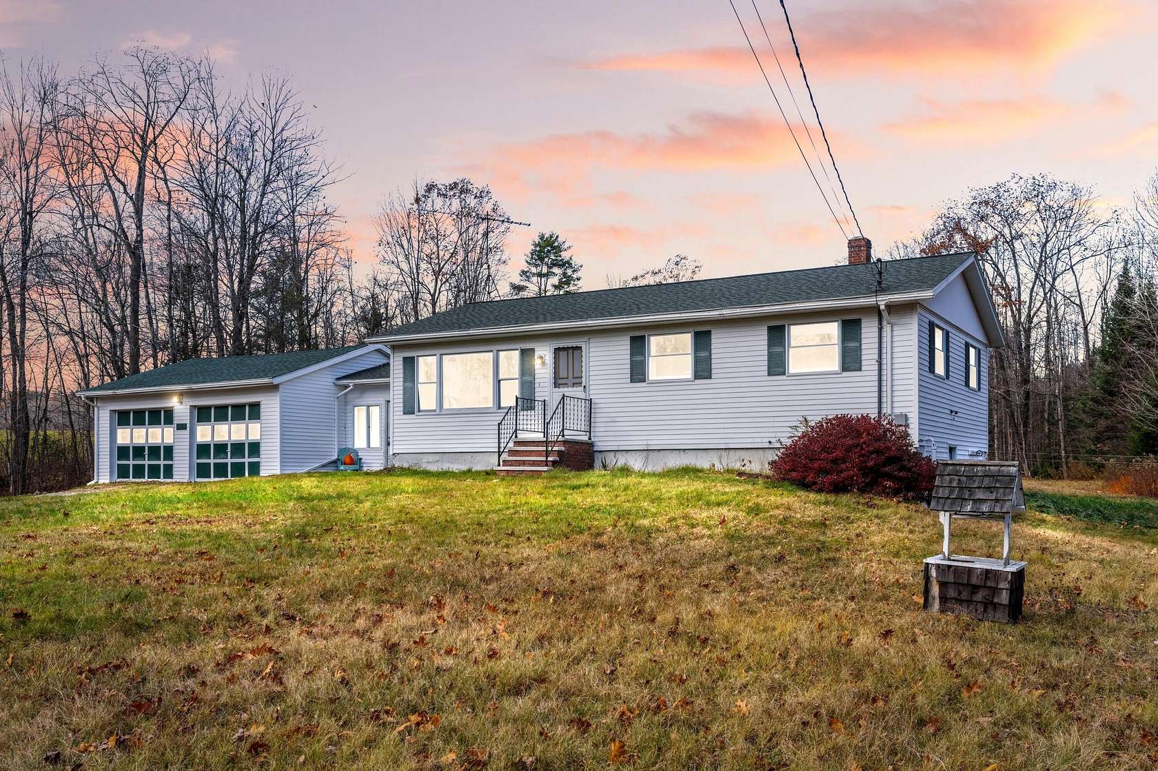 2 Acres of Residential Land with Home for Sale in Fayette, Maine