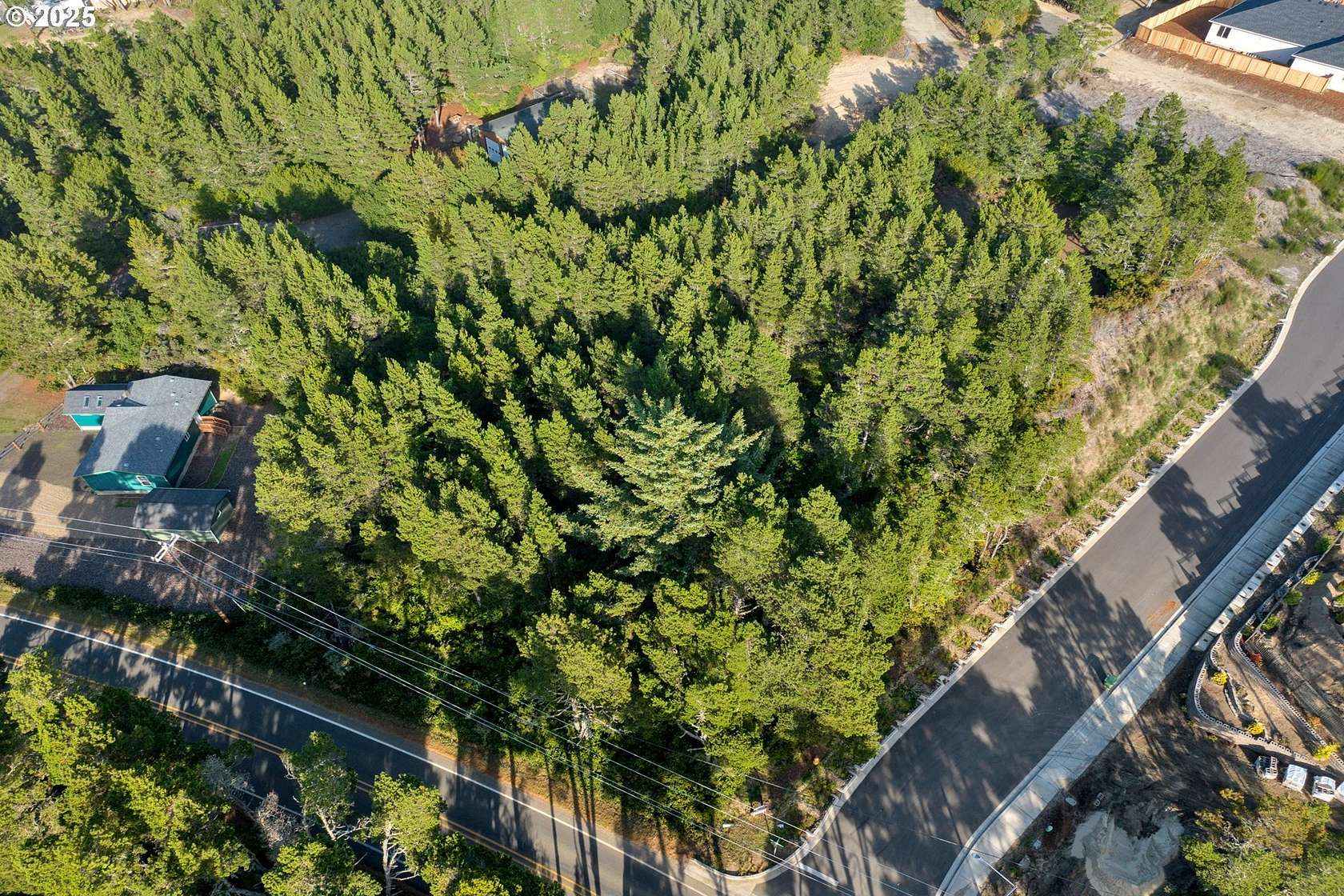 0.86 Acres of Residential Land for Sale in Florence, Oregon