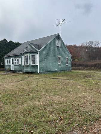 1.68 Acres of Improved Mixed-Use Land for Sale in Monroe, Connecticut