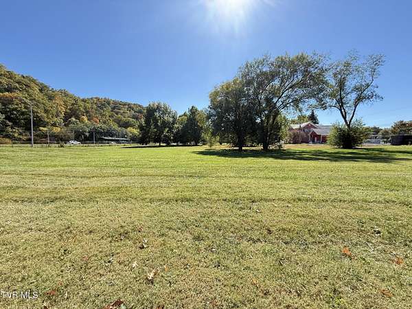 2.65 Acres of Land for Sale in Elizabethton, Tennessee