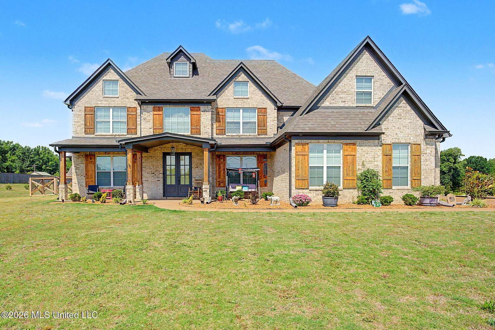 1.54 Acres of Land with Home for Sale in Hernando, Mississippi