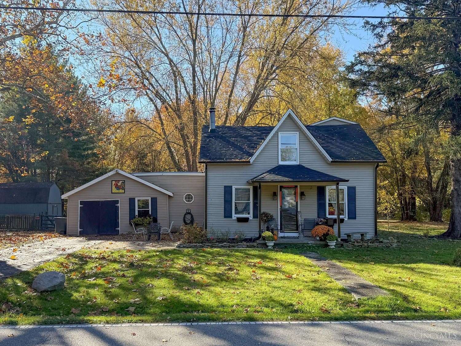 4 Acres of Residential Land with Home for Sale in Goshen Township, Ohio