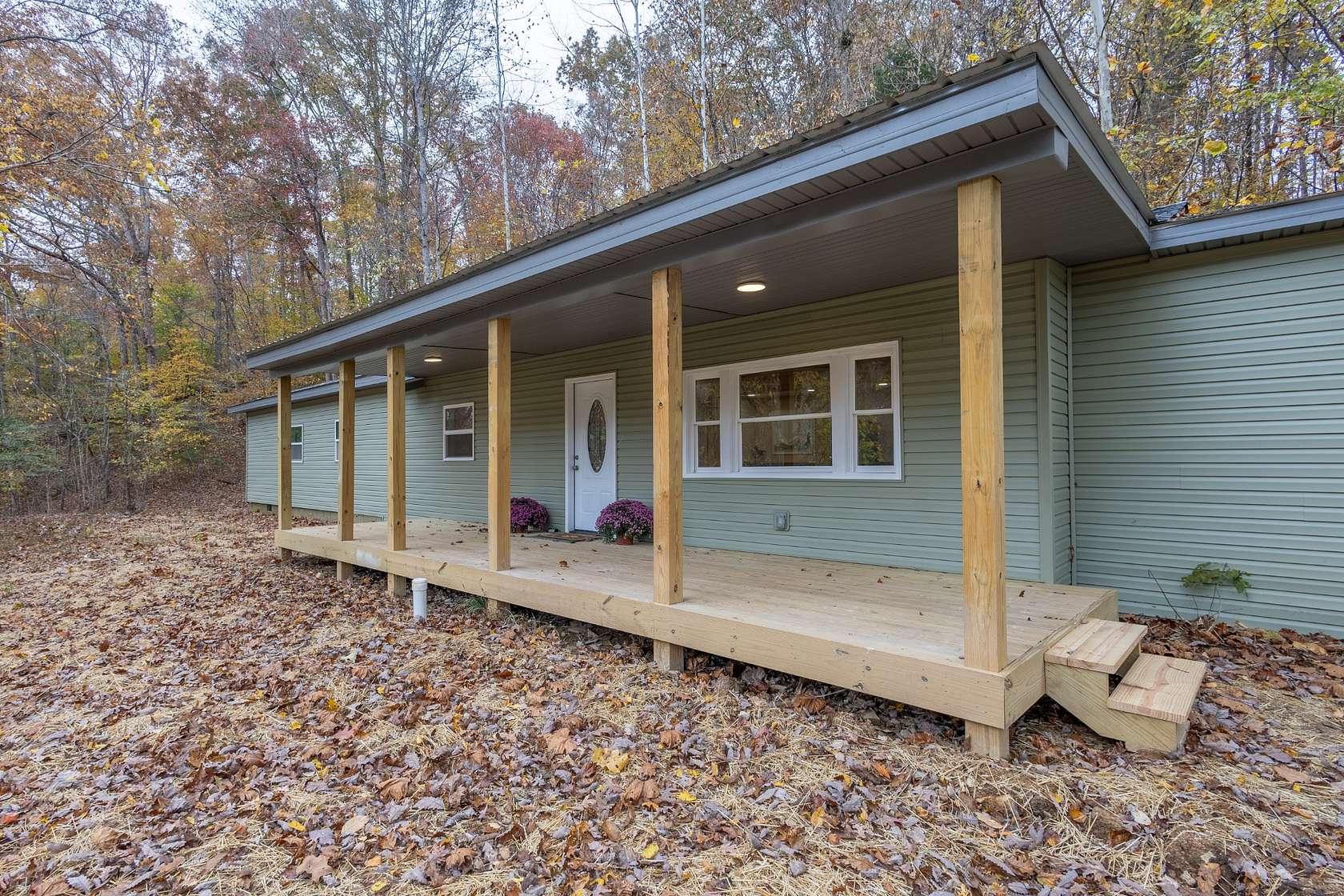 2.4 Acres of Residential Land with Home for Sale in Erin, Tennessee