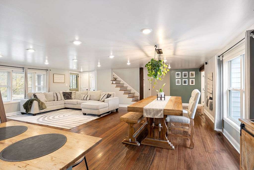 1.54 Acres of Residential Land with Home for Sale in Minor Hill, Tennessee