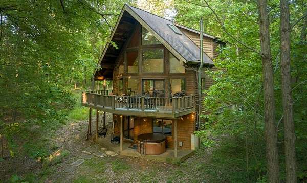 37 Acres of Recreational Land with Home for Sale in Lancaster, Ohio