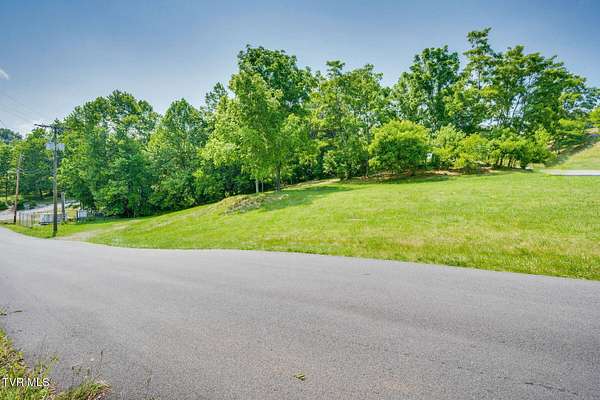 0.53 Acres of Residential Land for Sale in Kingsport, Tennessee