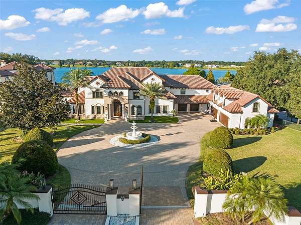 5.44 Acres of Land with Home for Sale in Windermere, Florida